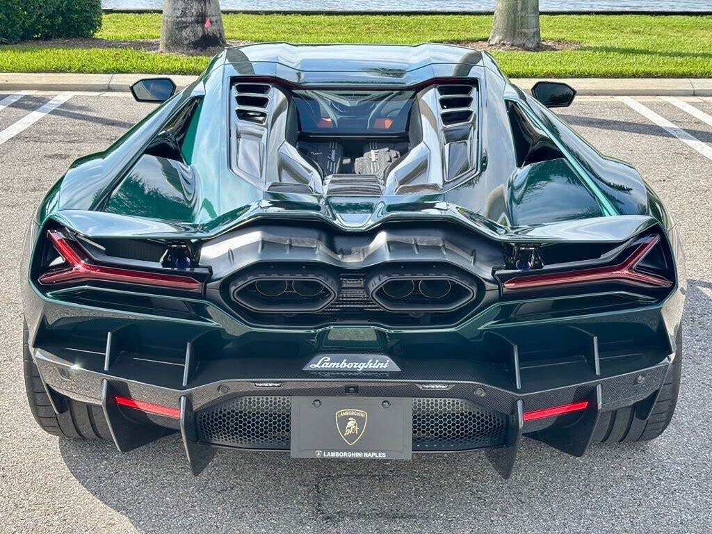 Lamborghini Revuelto · Fotografía 3